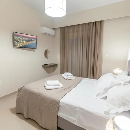 Designer 100sqm, Wood & Marble , 5min To Sea * Platánion