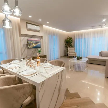 Designer 100sqm, Wood & Marble , 5min To Sea Apartment Platanion